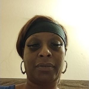 Meet your Posher, Roshelle